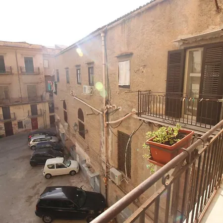 Kaleidos Guest house 3*